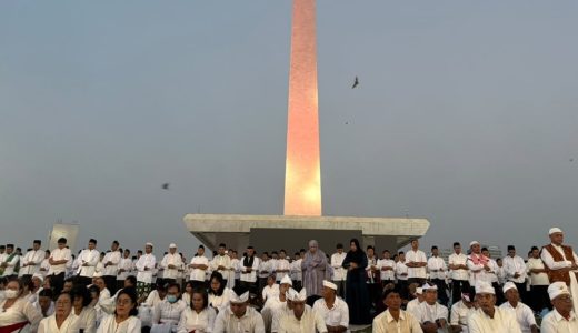 51086-zikir-dan-doa-kebangsaan-di-monas