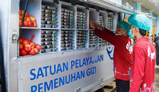 92481-mbg-makan-bergizi-gratis-sppg-mutiara-keraton-solo-ilustrasi-sppg-ilustrasi-mbg