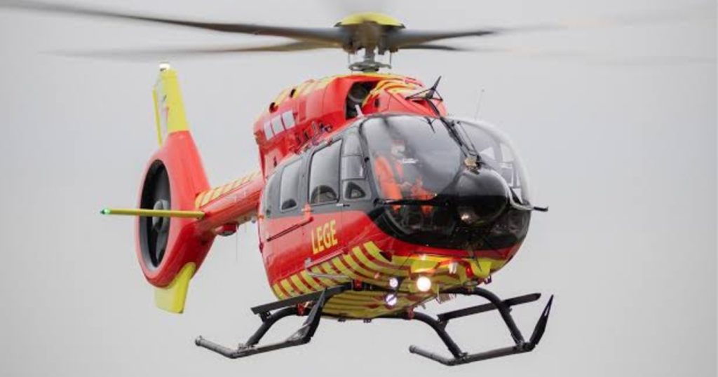 28165-ilustrasi-helikopter-ambulans