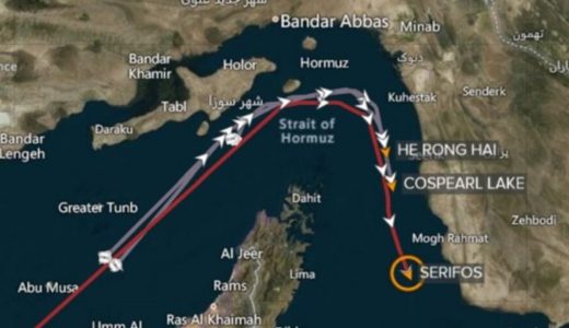 40161-3-supertanker-lewat-selat-hormuz