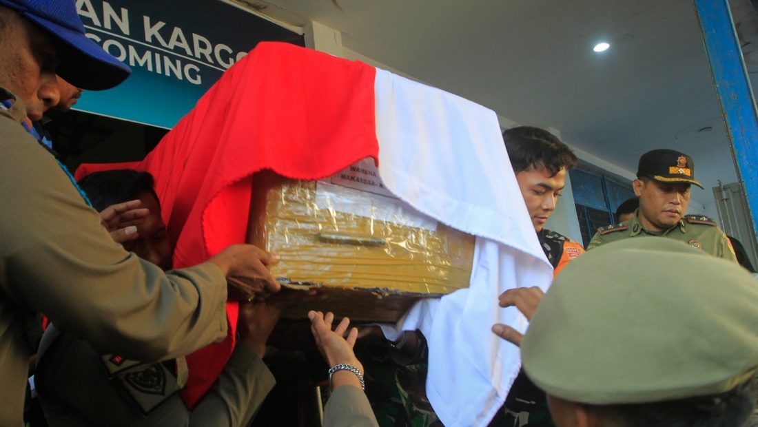 65269-jenazah-korban-penembakan-kkb