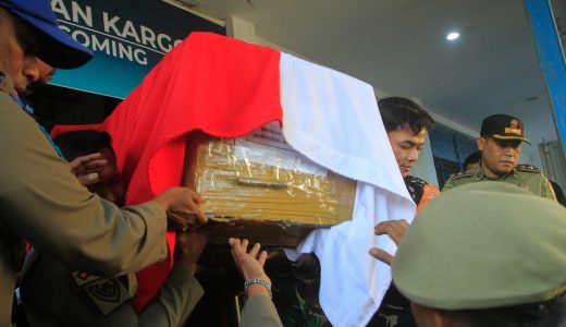 65269-jenazah-korban-penembakan-kkb