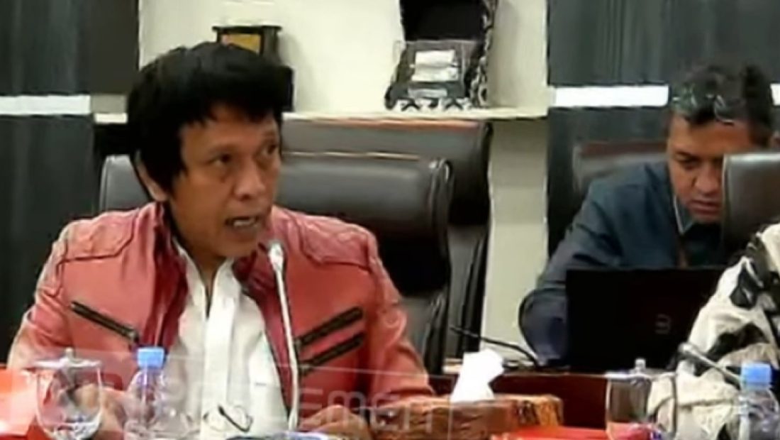 98694-wakil-ketua-bam-dpr-ri-adian-napitupulu