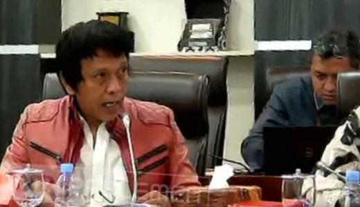 98694-wakil-ketua-bam-dpr-ri-adian-napitupulu