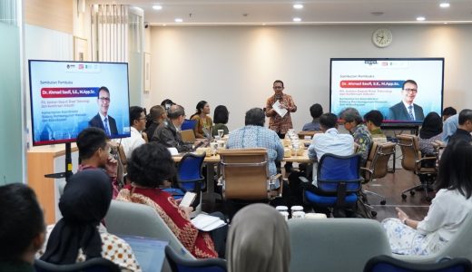 20050-plt-asisten-deputi-riset-teknologi-dan-kemitraan-industri-kemenko-pmk-ahmad-saufi