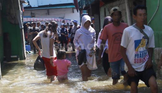 86872-banjir-rob-di-utara-jakarta-banjir-rob-muara-angke-ilustrasi-banjir-rob